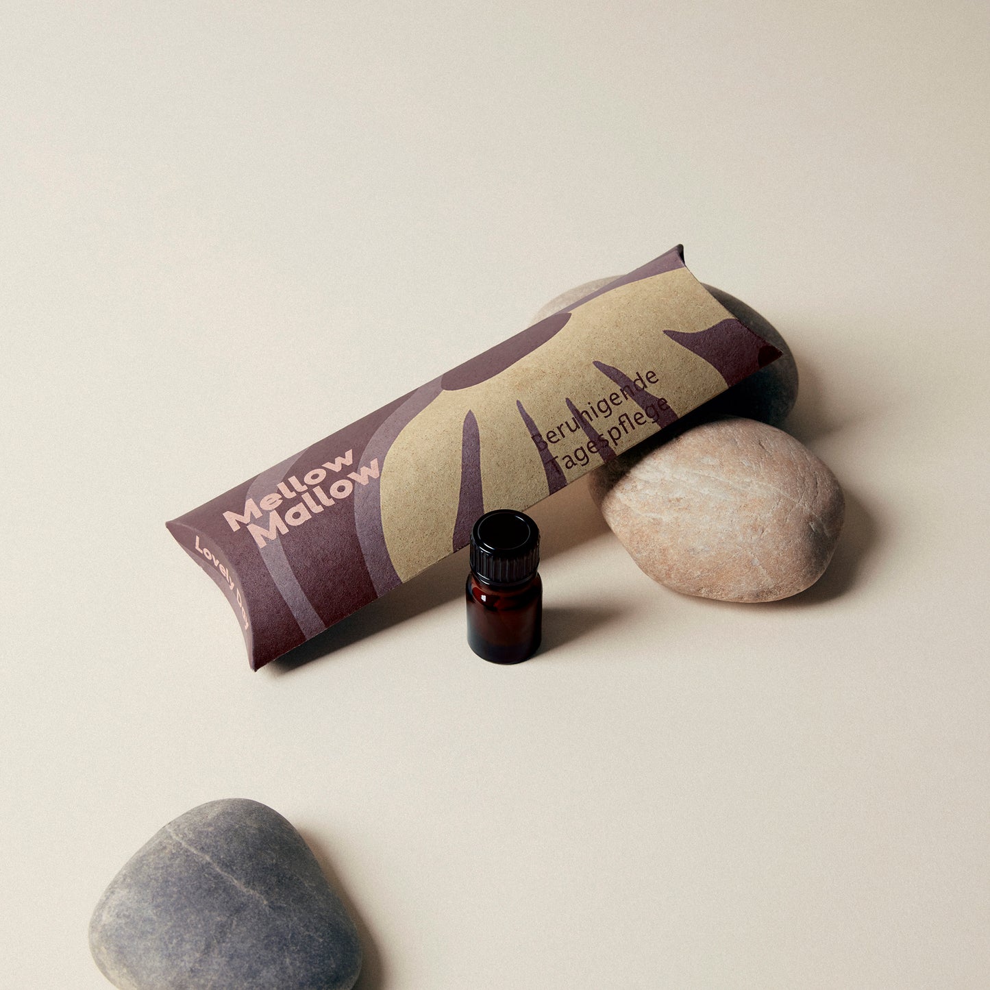 Mellow Mallow Beruhigende Tagespflege mit Marshmallow und Kamille Probe